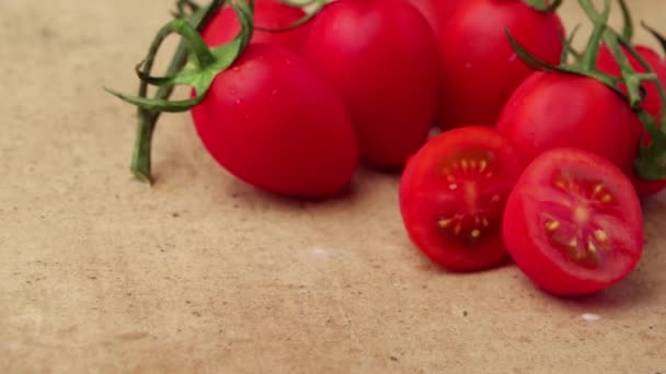 Tomates cereja — Vídeo de Stock