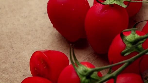 Tomates cherry — Vídeos de Stock