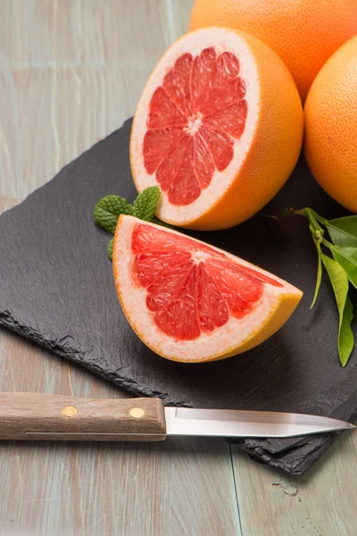 Ripe grapefruit — Stock Photo, Image