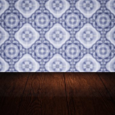 Masa üstü ahşap ve vintage Seramik Karo desen duvar bulanıklık