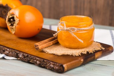 Turuncu persimmons closeup