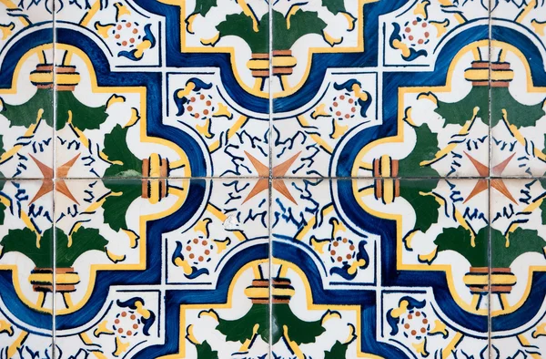 Azulejos tradicionales esmaltados portugueses — Foto de Stock