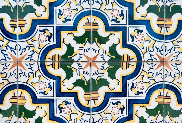 Azulejos tradicionales esmaltados portugueses — Foto de Stock