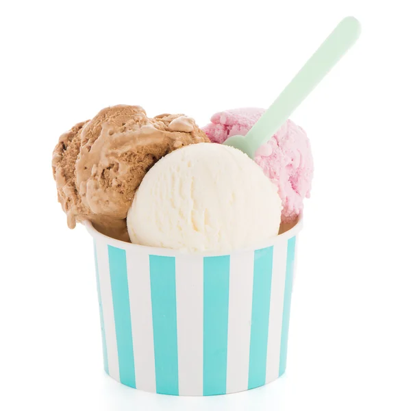 Ice cream scoop in papier beker — Stockfoto