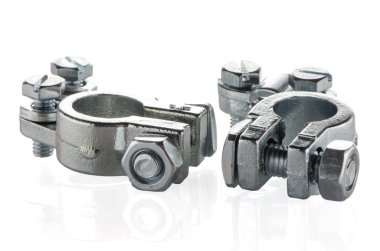 Araba egzoz metal tutucu