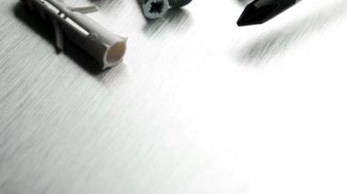 Tornavida, vida ve plastik dübeller