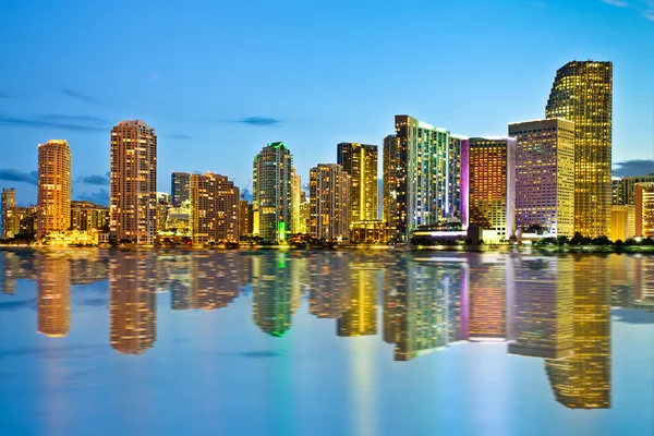 Miami Skyline natt — Stockfoto