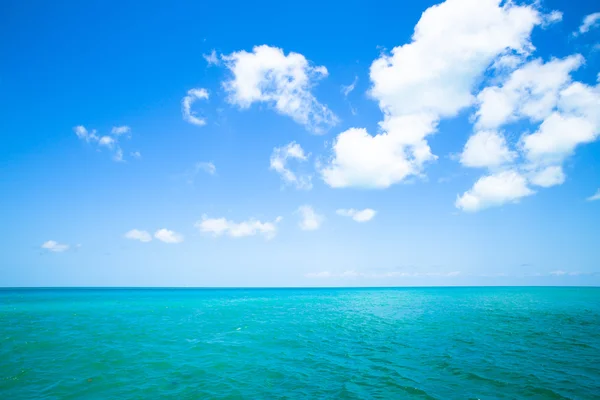 Céu oceânico tropical — Fotografia de Stock