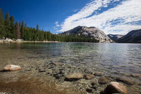 Lago de Tenaya Yosemite Park — Fotografia de Stock