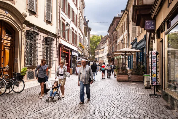 Štrasburk Francie Září 2018 Pouliční Scéna Lidmi Štrasburku — Stock fotografie