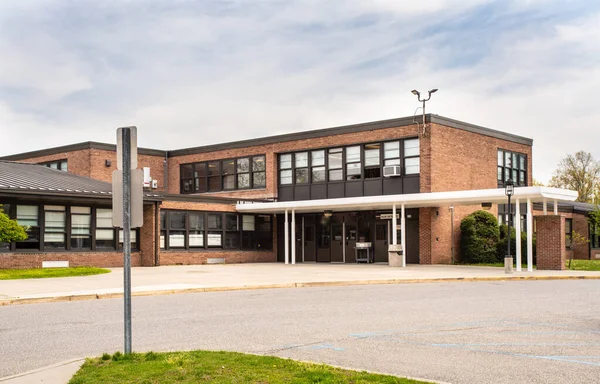 Exterior View Typical American School Building — Stock Photo, Image