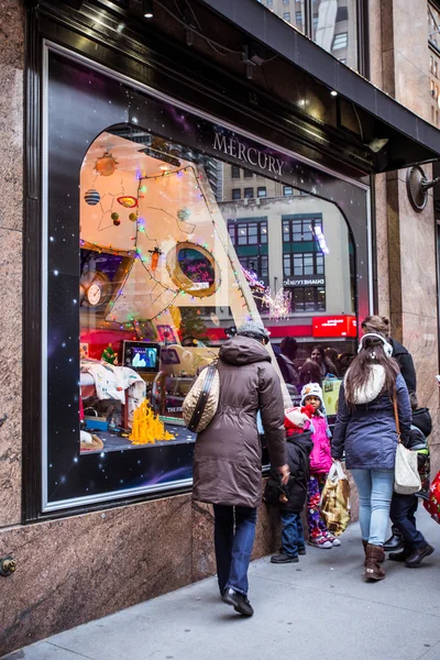 梅西百货的纽约过圣诞橱窗 — 图库照片