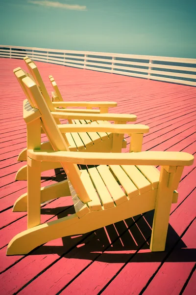 Vintage Adirondack sandalyeler — Stok fotoğraf