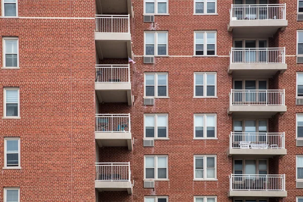 Edificio de apartamentos — Foto de Stock