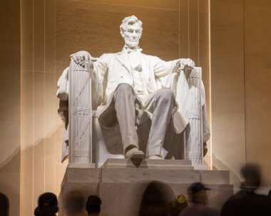 Heykel Lincoln Anıtı