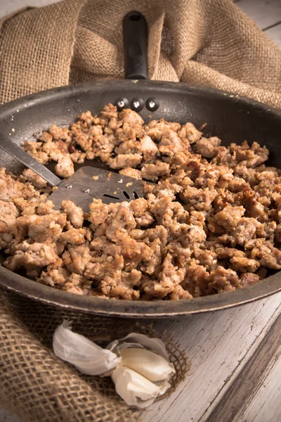 Carne em pó para fritar — Fotografia de Stock