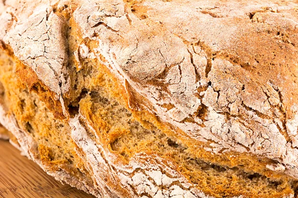 Echte rustieke brood — Stockfoto