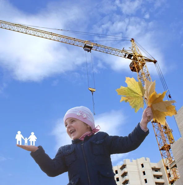 Genç Family.Happy küçük kız için yeni ev — Stok fotoğraf