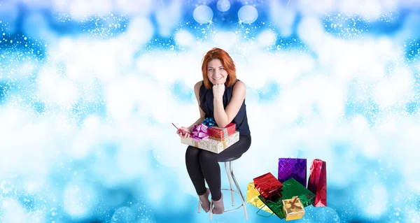 Gelukkig vrouwen met Gifts.Christmas — Stockfoto