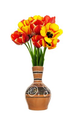 Vintage dekoratif vazo içinde güzel taze kırmızı lale