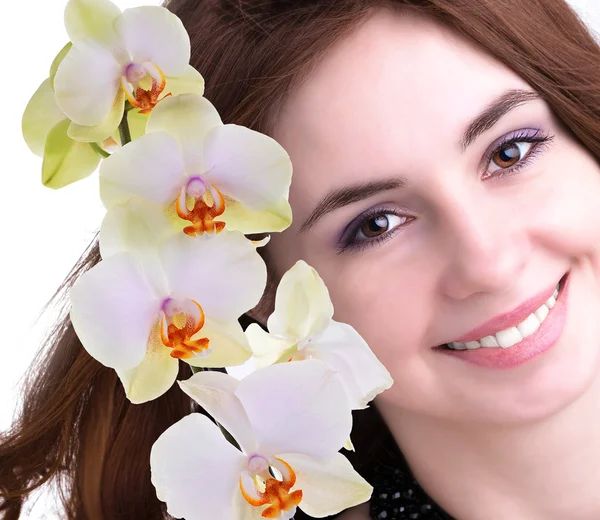 Orchideebloemen op abstracte achtergrond — Stockfoto