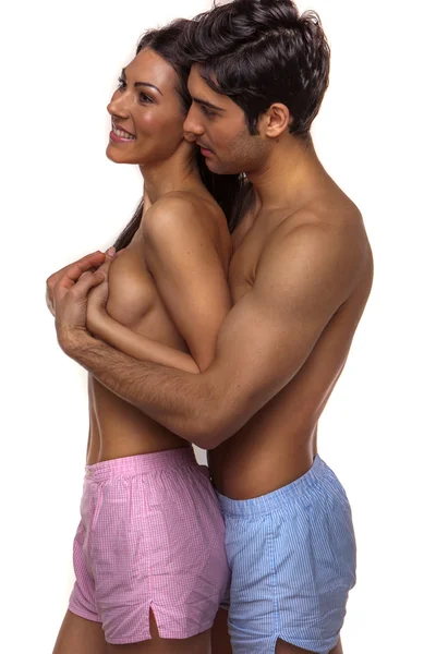 Sexy casal no amor vestindo boxers — Fotografia de Stock