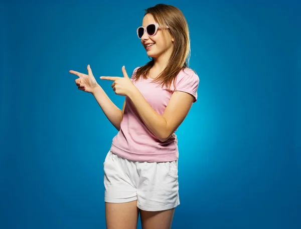 Young White Lady Cool Pose — Stock Photo, Image