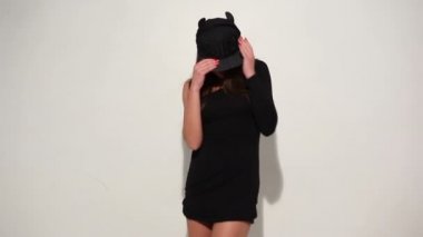 Şehvetli kadın siyah iç çamaşırı ve kaporta