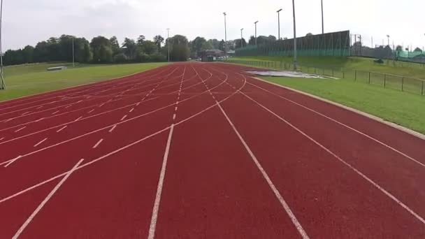 Flygfoto över Athletic löparbana — Stockvideo