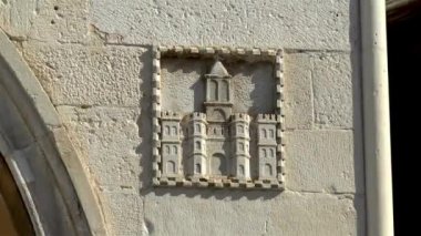 Antik Split, Hırvatistan 'daki mimari ayrıntılar, şehir arması, Eski Belediye Binası.