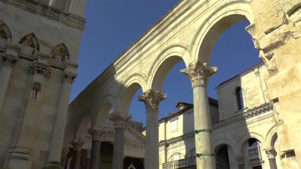 Παλάτι Του Ρωμαίου Διοκλητιανού Ιστορικό Ορόσημο Στο Σπλιτ Της Κροατίας — Αρχείο Βίντεο