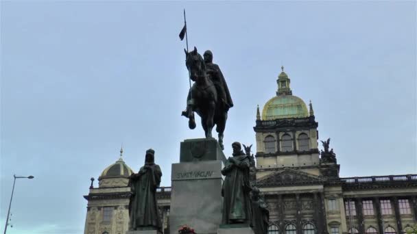 Estátua São Venceslau Praga Estátua São Venceslau Frente Museu Nacional — Vídeo de Stock