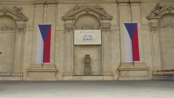 Historisch Gebouw Van Tsjechische Senaat Tsjechisch Senaatsgebouw Praag Tsjechië — Stockvideo