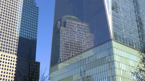 Building Reflections Manhattan New York One World Observatory — Stok video