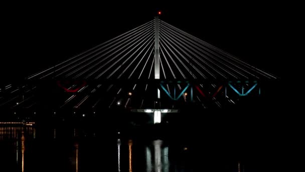 Personenzug Überquert Die Eisenbahnbrücke Srednicowy Über Die Weichsel Warschau Polen — Stockvideo