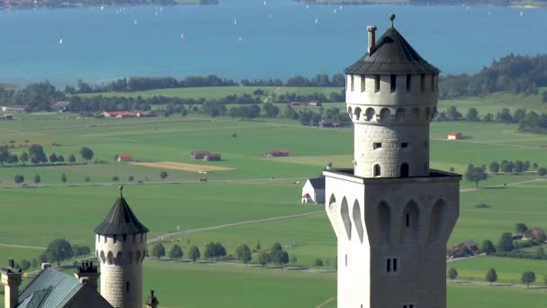 Widok Bliska Wieże Zamku Neuschwanstein Bawaria Niemcy — Wideo stockowe