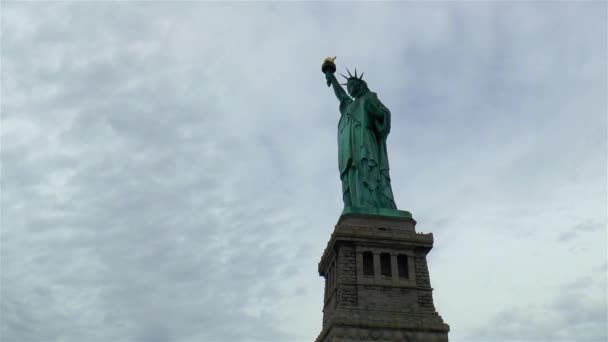 Estátua Liberdade New York Harbor Estados Unidos Liberdade Iluminando Mundo — Vídeo de Stock