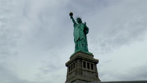 Socha Svobody Newyorském Přístavu Spojených Státech Svoboda Osvětlující Svět — Stock video