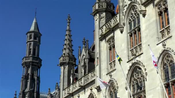 Středověké Architektonické Detaily Střeše Budovy Zemského Dvora Bruggách Belgie — Stock video