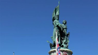 Belçika, Bruges 'deki Pazar Meydanı' nda Jan Breydel ve Pieter de Coninck anıtı.