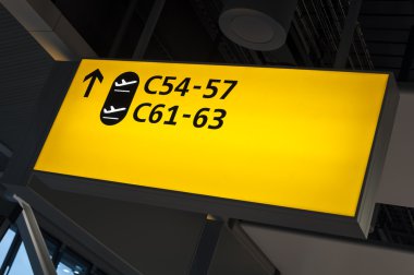 Havaalanı geçidi işaret.