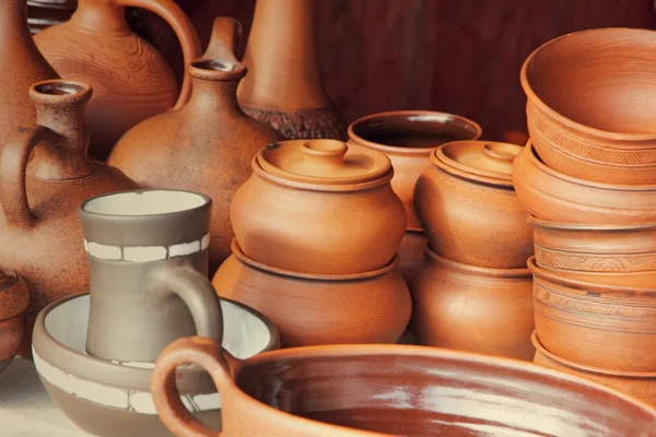 Different kinds of ceramics pots. — Stock Photo, Image