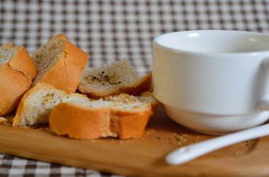 kahve zaman ekmek ile