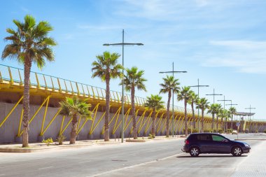 Yaya köprüsü-pier - Puerto deportivo Marina yol