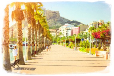 Alicante, İspanya. Umudu Av del Almirante Julio Guillen Tato palmiye ağaçları ile Santa Barbara, Valencia Kalesi'nin görünümü