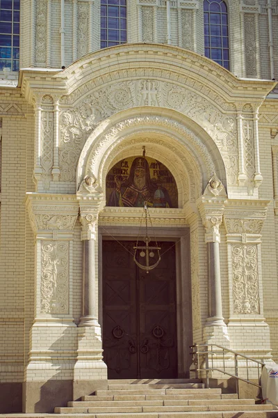 圣尼古拉斯海军大教堂在琅 — 图库照片