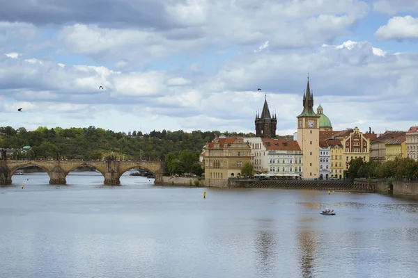Vista panorámica del Puente de Carlos, Ciudad Vieja, Praga —  Fotos de Stock