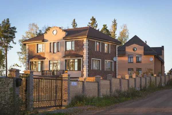 Luxury homes and cottages in the prestigious cottage village