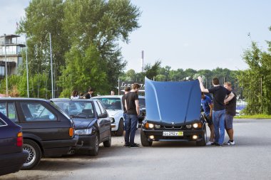 Eski araba Bmw 5 serisi e34