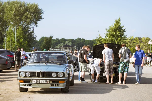 Carro velho BMW série 3 e30 — Fotografia de Stock